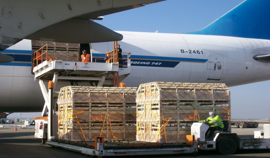 远安到日本空运公司